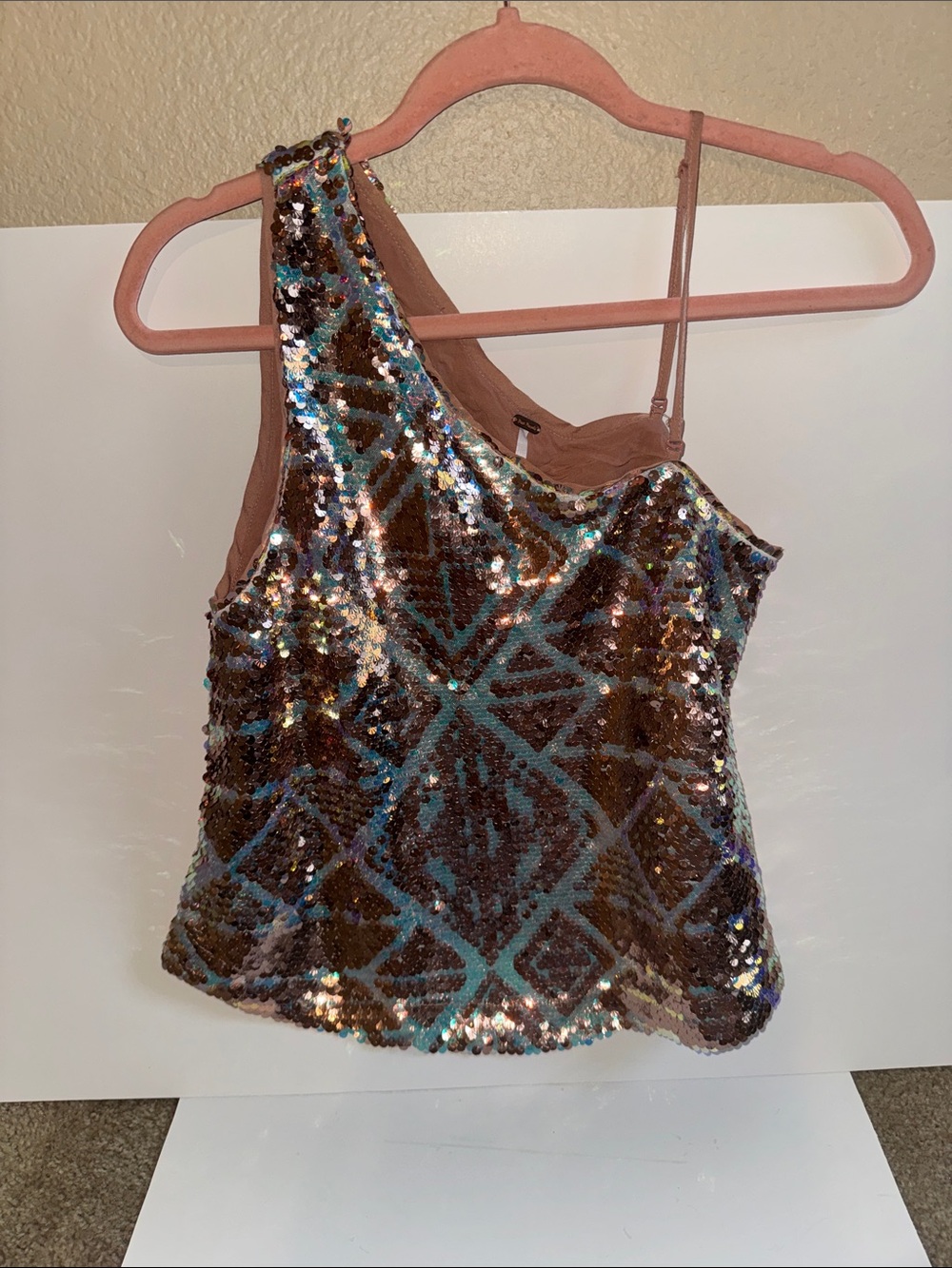Free people One-Shoulder Sequin Tank Top - Iridescent Brown & rose gold size XS